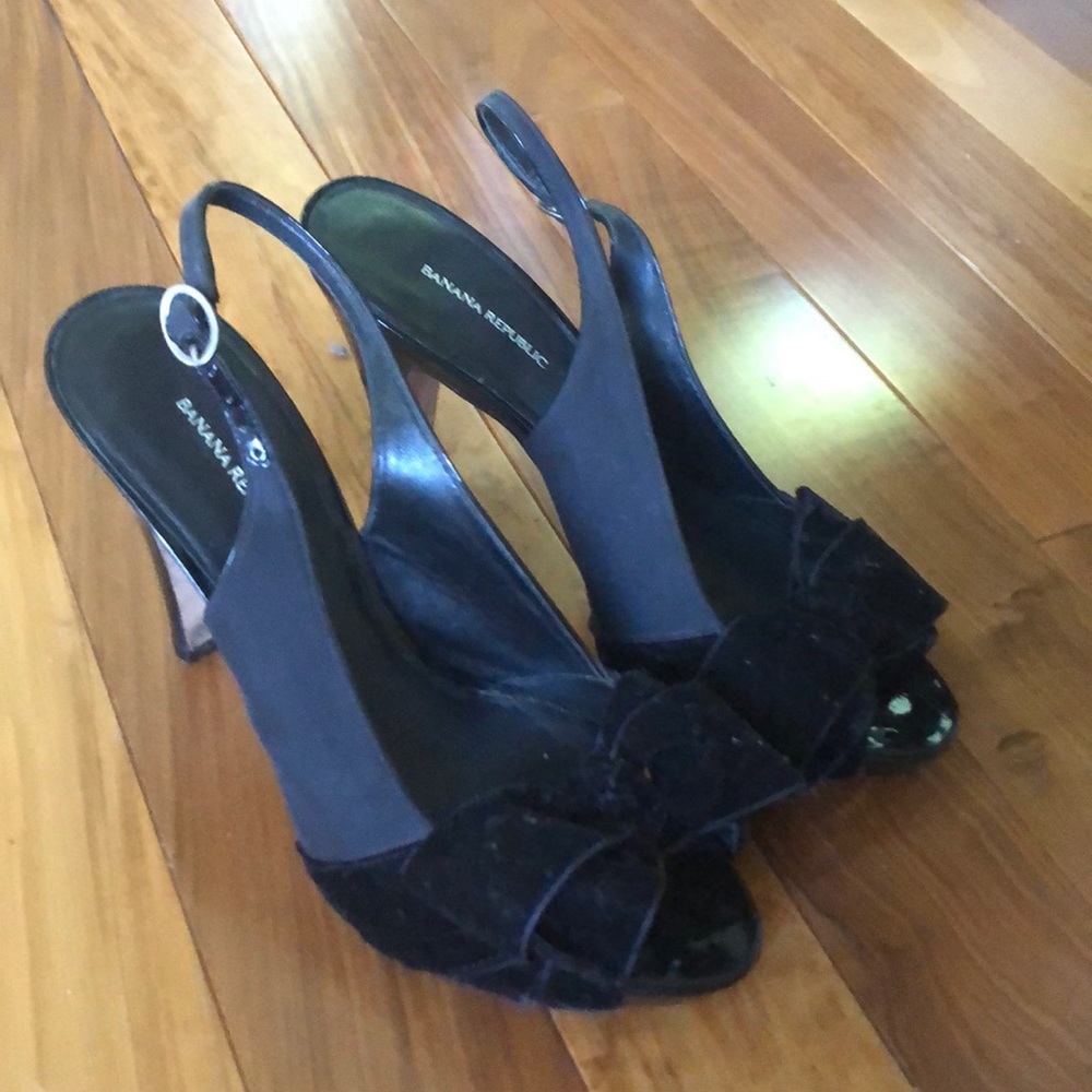 Black Banana Republic Heels